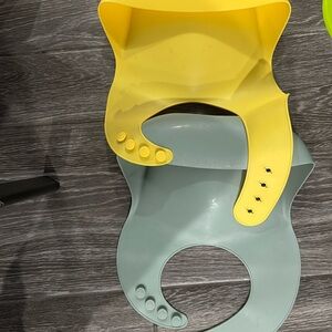 Mushie Silicone Bibs